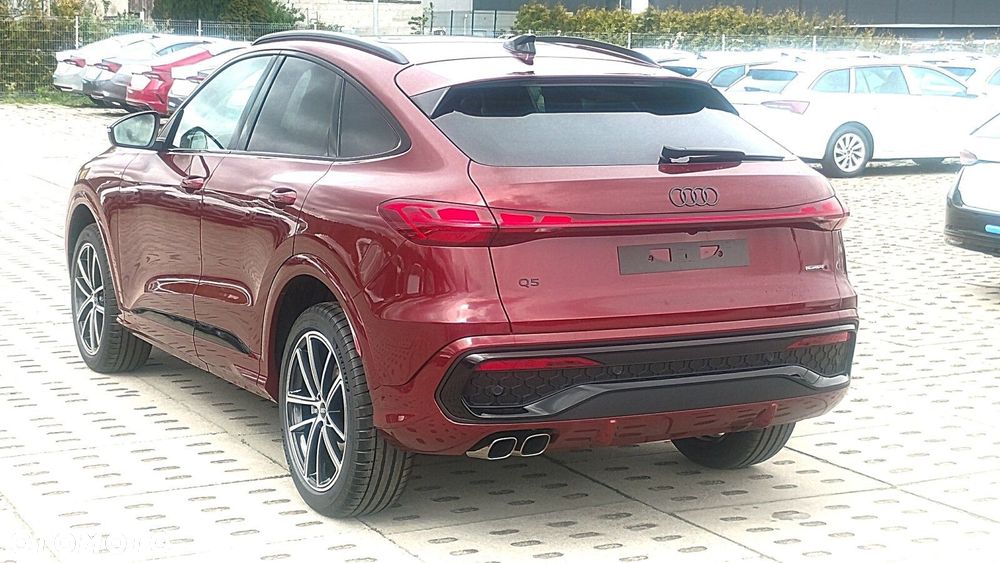 Audi Q5 Sportback - 8