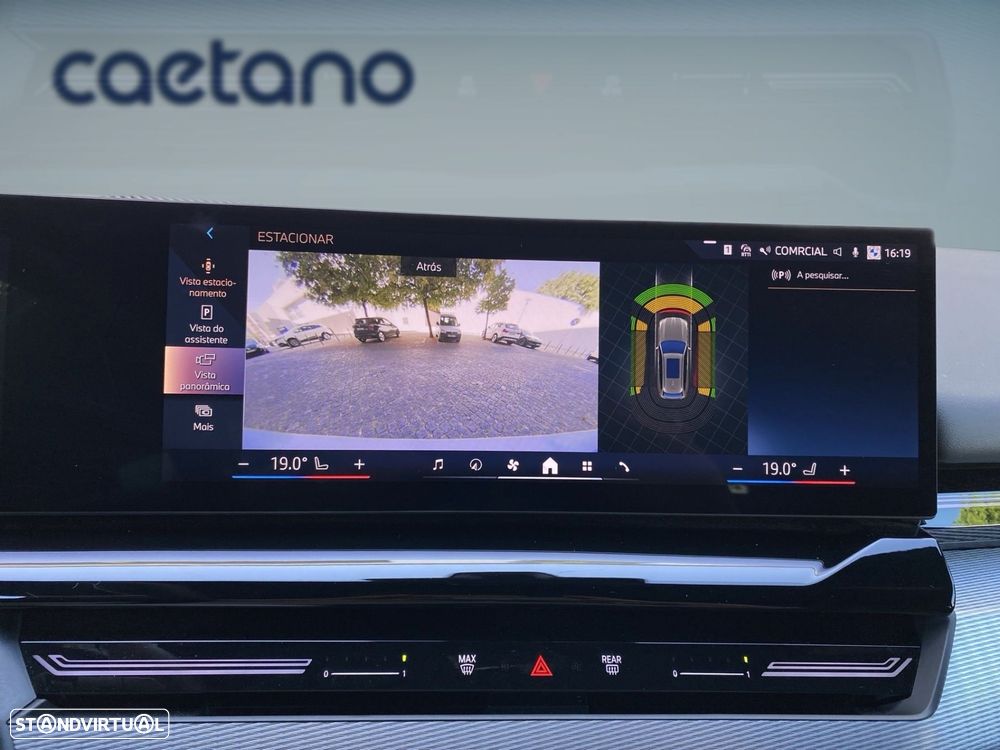 BMW 530 e Pack Desportivo M - 10
