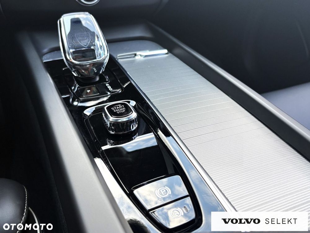 Volvo XC 60 - 26