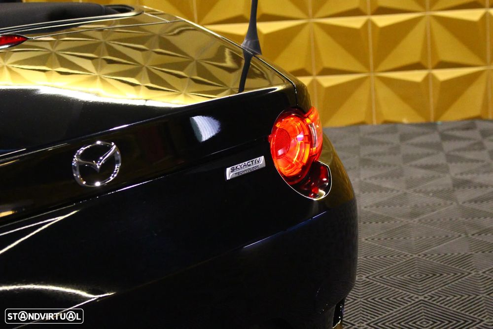 Mazda MX-5 MZR 1.5 Sky.Excellence Navi - 13