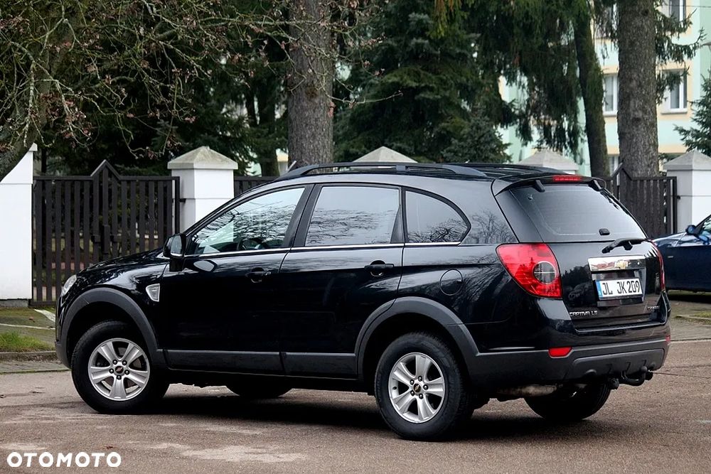 Chevrolet Captiva 2.4 2WD 5 Sitzer LS - 11