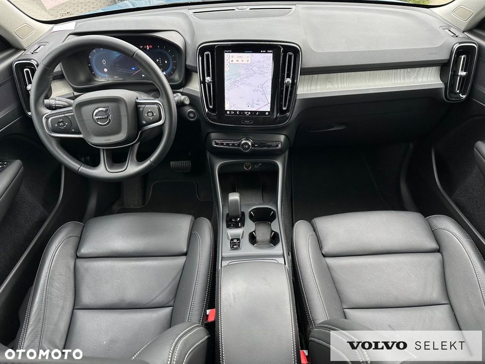 Volvo XC 40 - 24