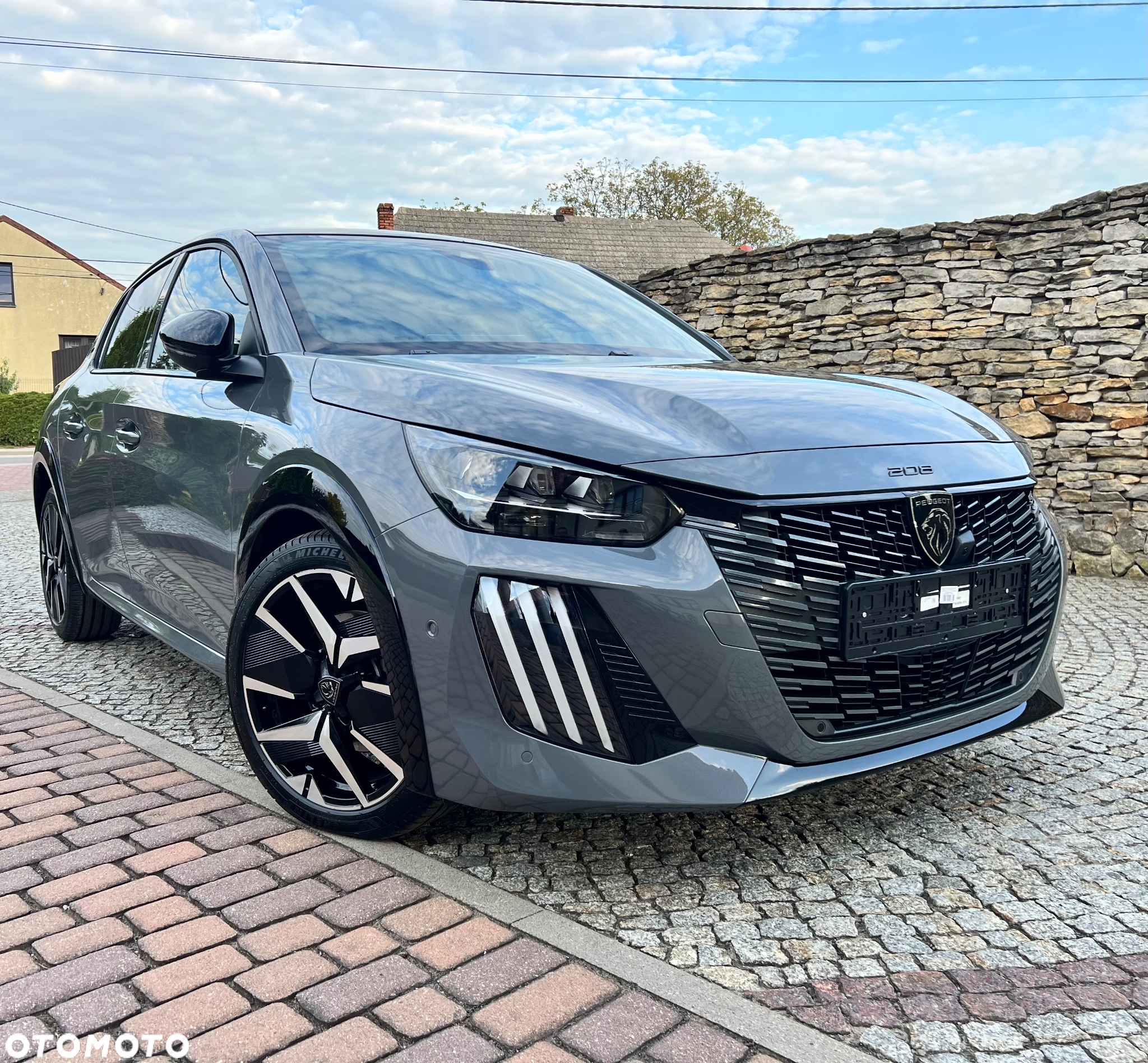 Peugeot 208 1.2 mHEV GT - 15