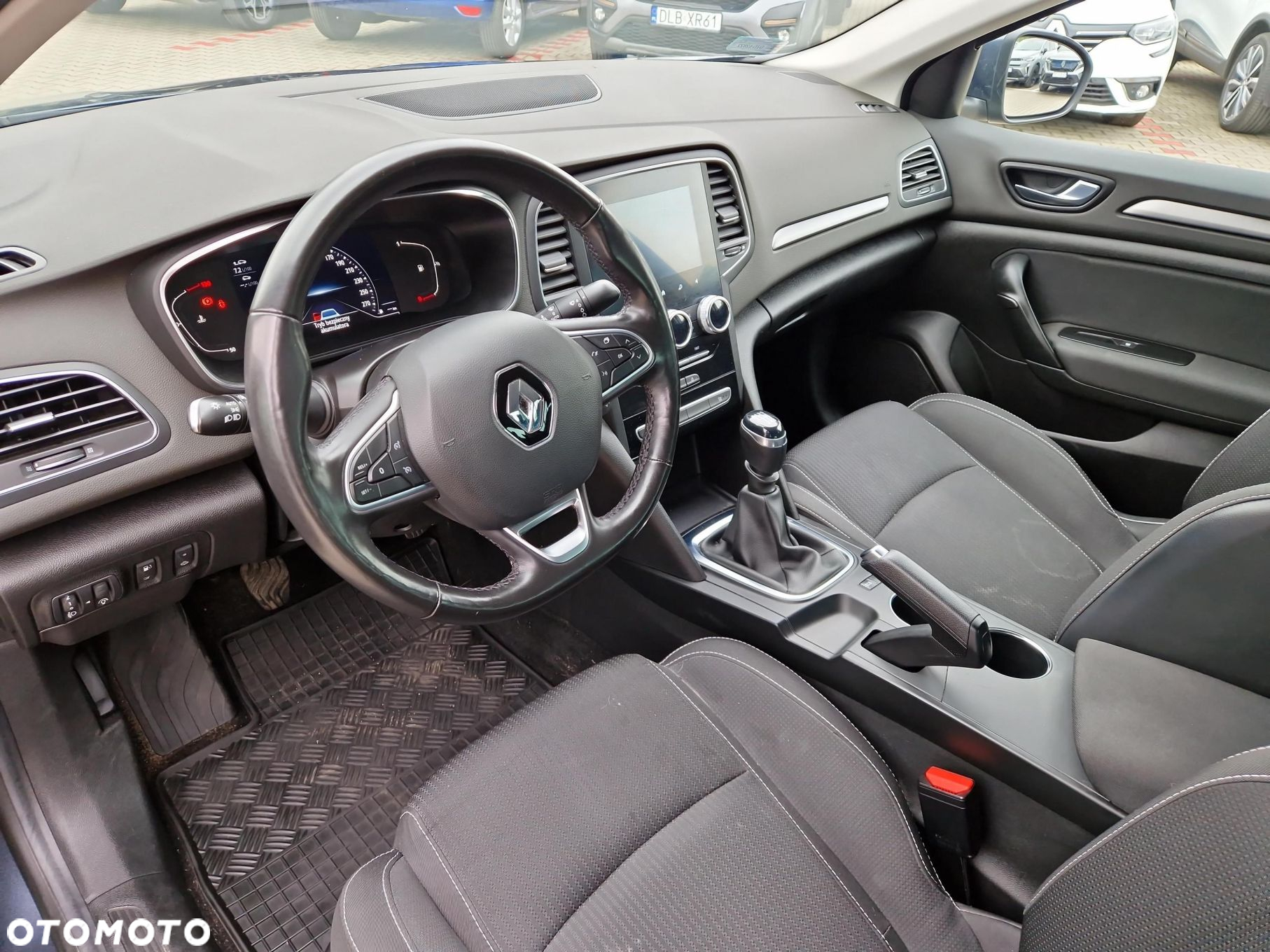 Renault Megane 1.3 TCe Zen - 9