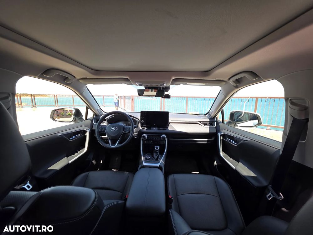 Toyota RAV4 2.5 VVT-iE 4x4 Luxury Premium - 8