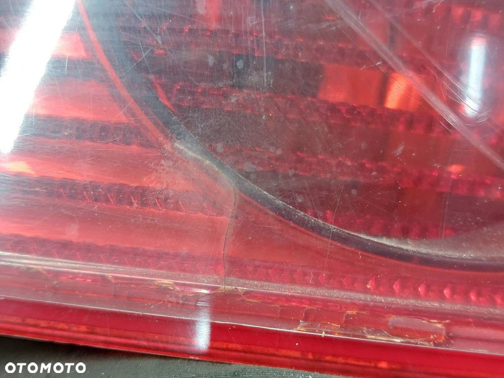 LAMPA LEWY TYŁ + PRAWY TYŁ PASSAT B5 FL LIFT SEDAN 3B5945095AE 3B5945096AE - 3