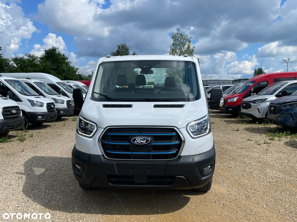 Ford E-Transit Podwozie 184km RWD - 4