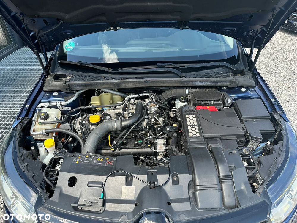Renault Megane ENERGY TCe 100 EXPERIENCE - 35
