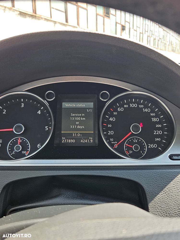Volkswagen Passat 2.0 TDI Highline - 25
