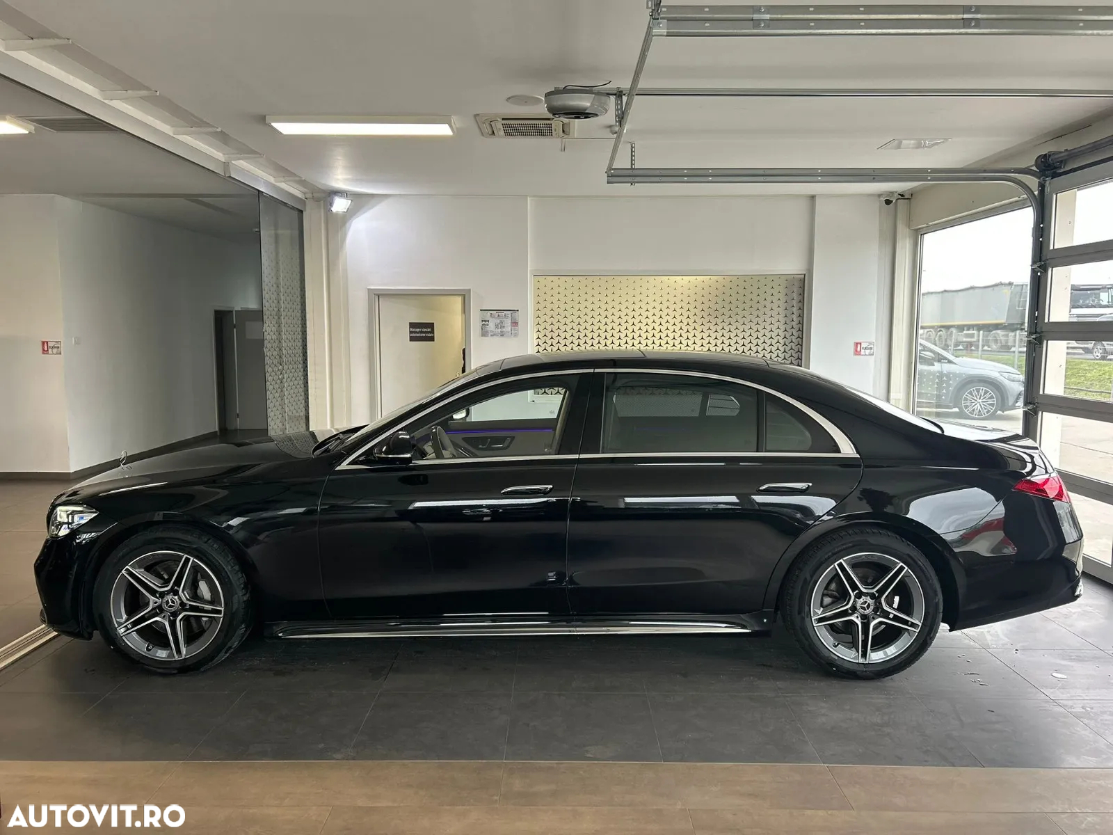 Mercedes-Benz S 350 d 4Matic L 9G-TRONIC - 9