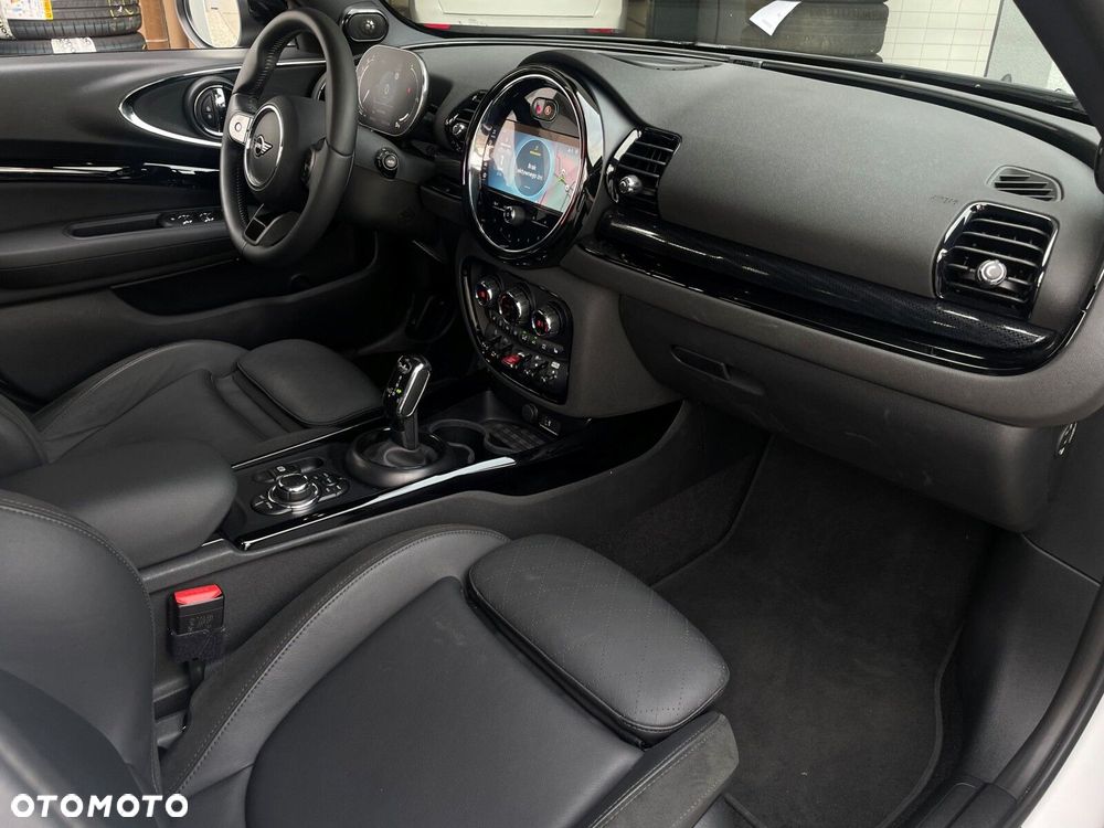 MINI Clubman - 14