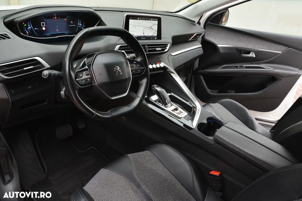 Peugeot 3008 BlueHDi 120 EAT6 Stop & Start Allure - 11