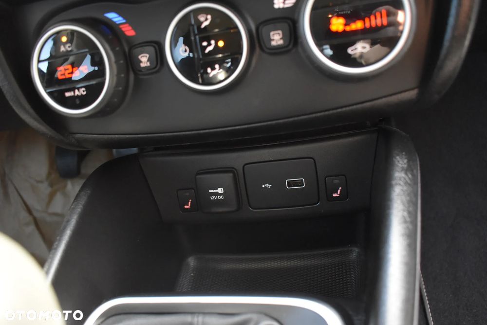 Fiat Tipo 1.4 T-Jet Lounge - 32
