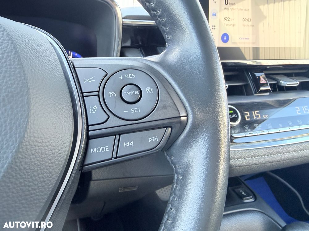 Toyota Corolla 1.8 HSD Dynamic - 11