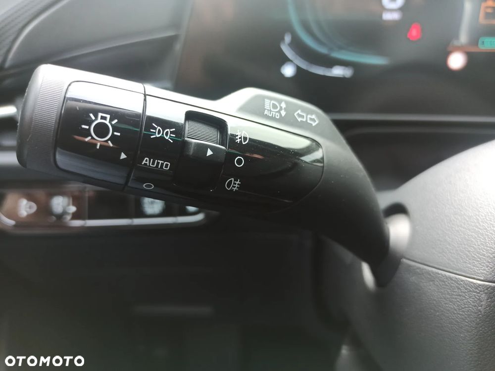 Kia Niro 1.6 GDI Hybrid L - 19