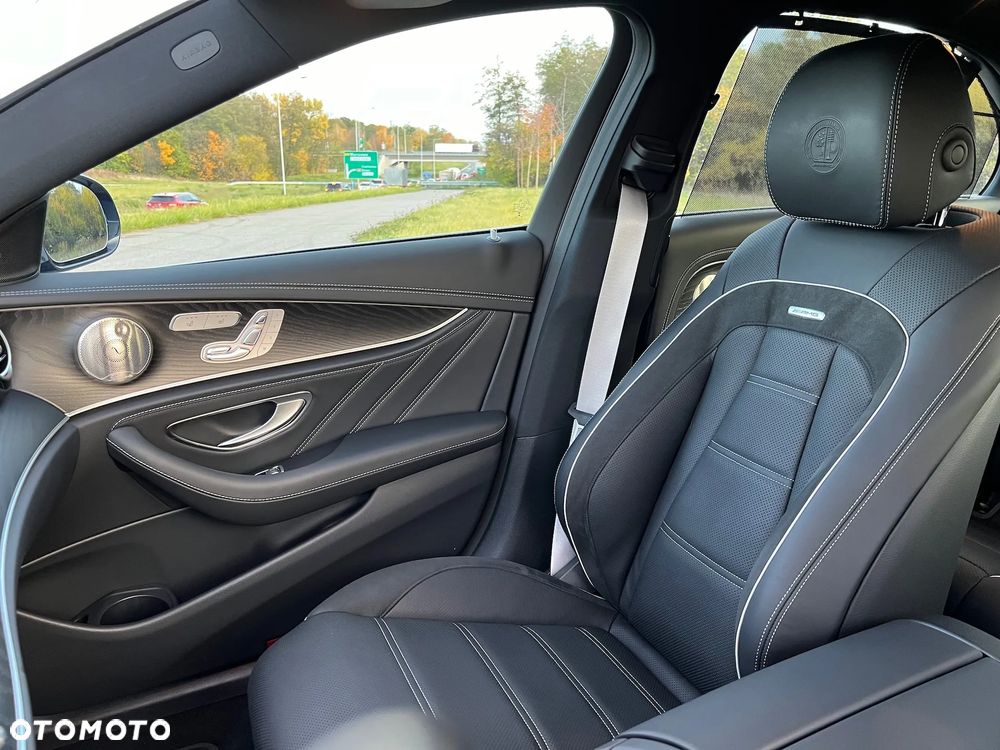 Mercedes-Benz Klasa E AMG 63 S 4-Matic+ - 13