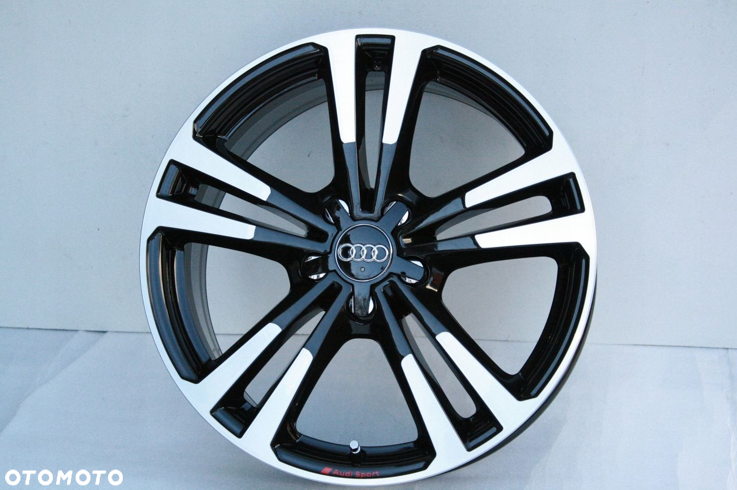 FELGI NOWE Audi Sport A3 S3 S-Line Q2 Q3 18 OE 8V0601025BL ORYGINALNE - 4