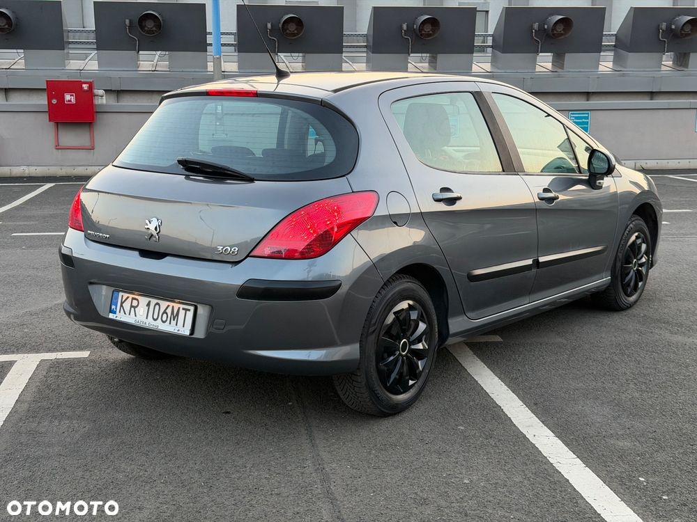 Peugeot 308 1.6 Trendy - 29