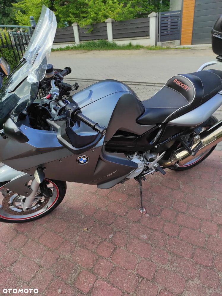 BMW F - 6