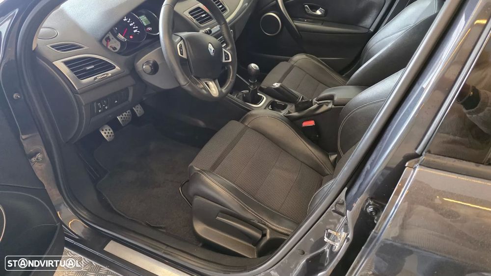 Renault Mégane Sport Tourer 1.5 dCi GT Line CO2 Champion - 34