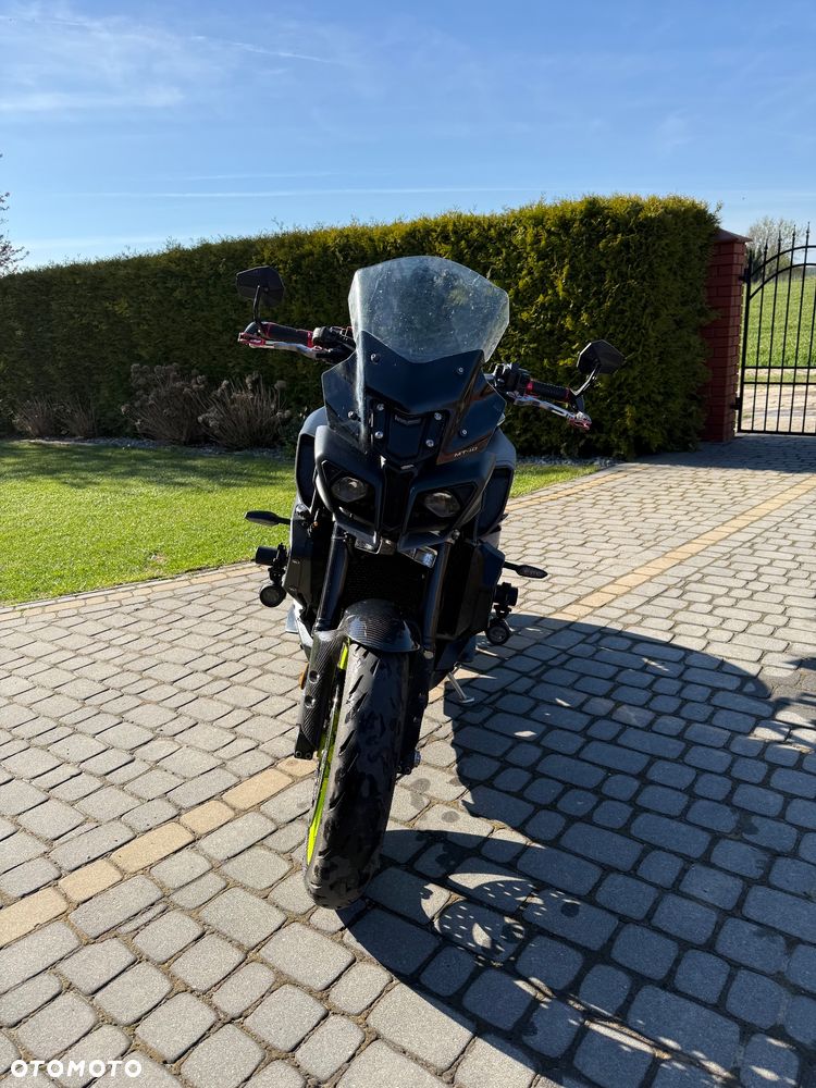 Yamaha MT - 6