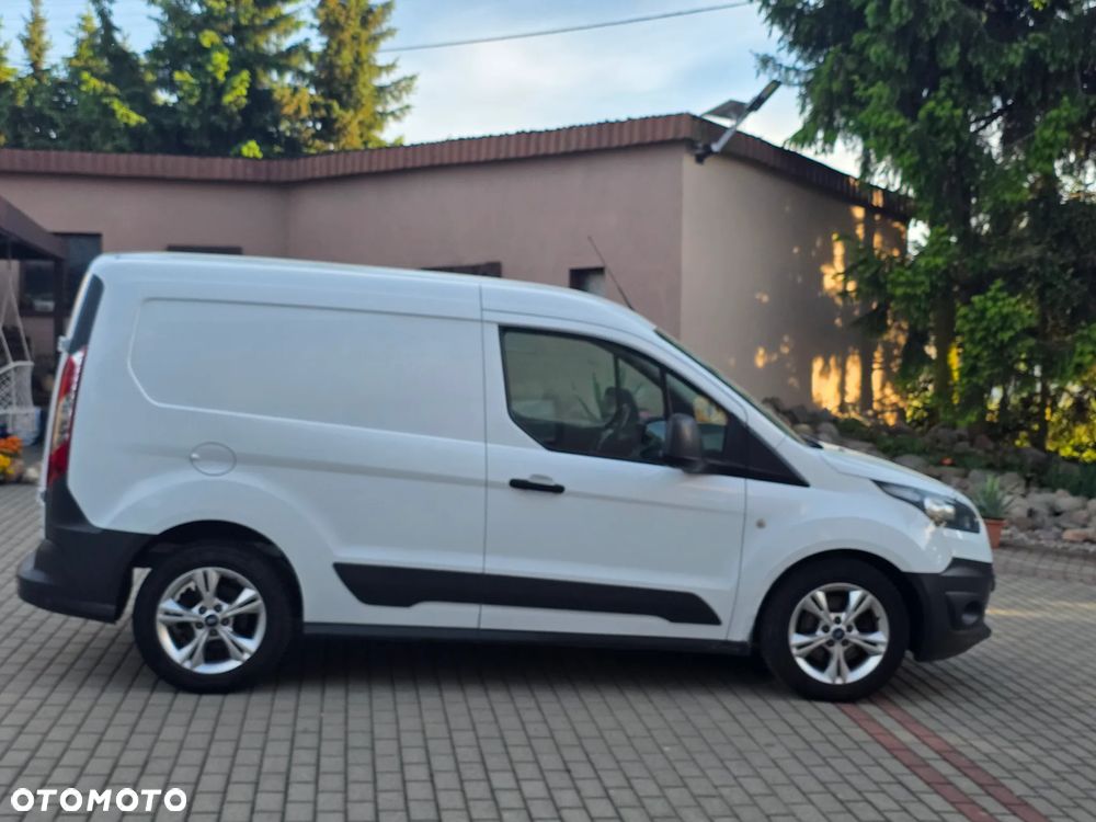 Ford Transit Connect - 23
