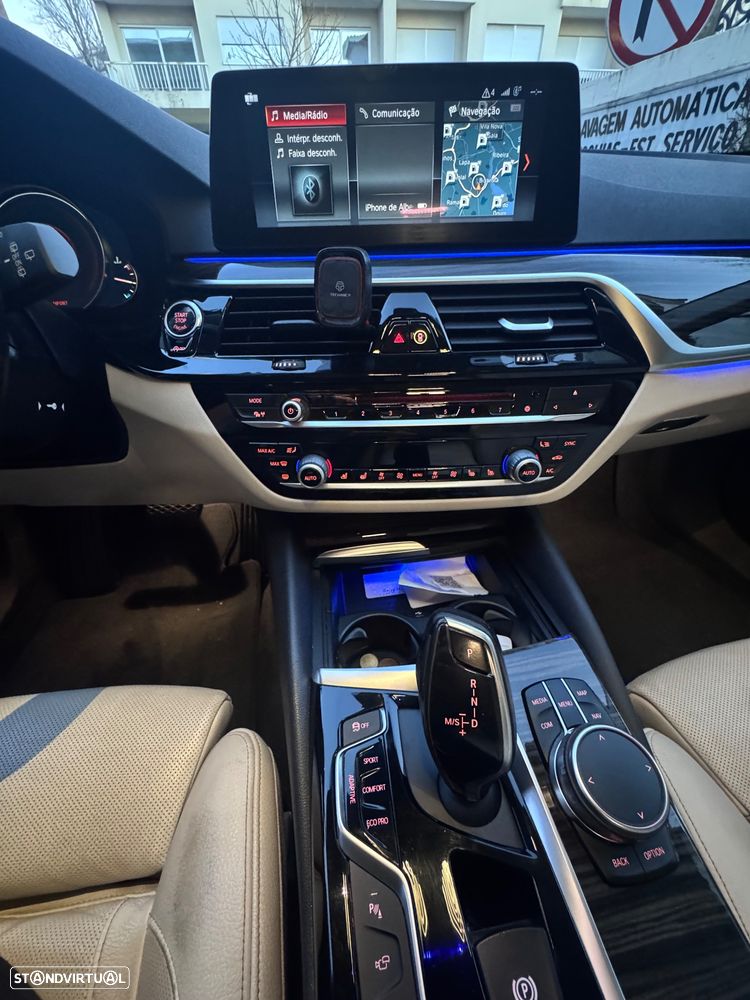 BMW 530 d Line Luxury Auto - 8