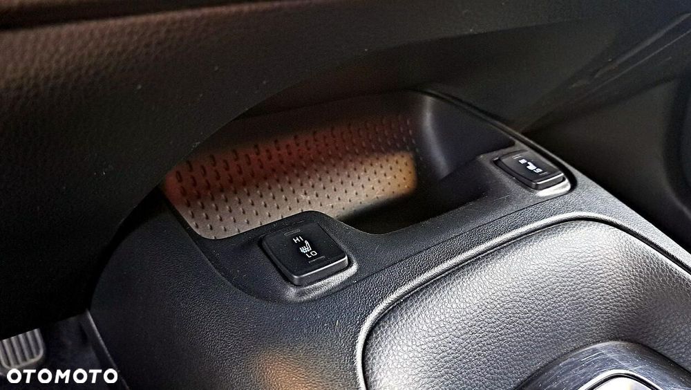 Toyota Corolla 1.8 Hybrid Comfort - 21