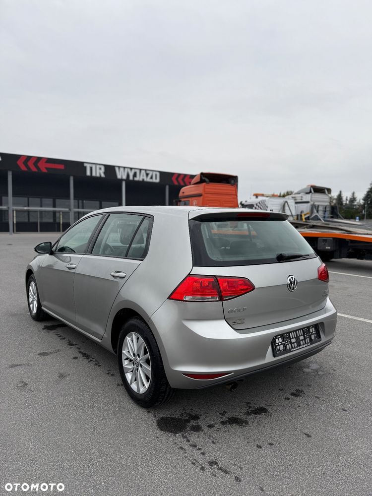 Volkswagen Golf VII 1.6 TDI BMT Comfortline - 5