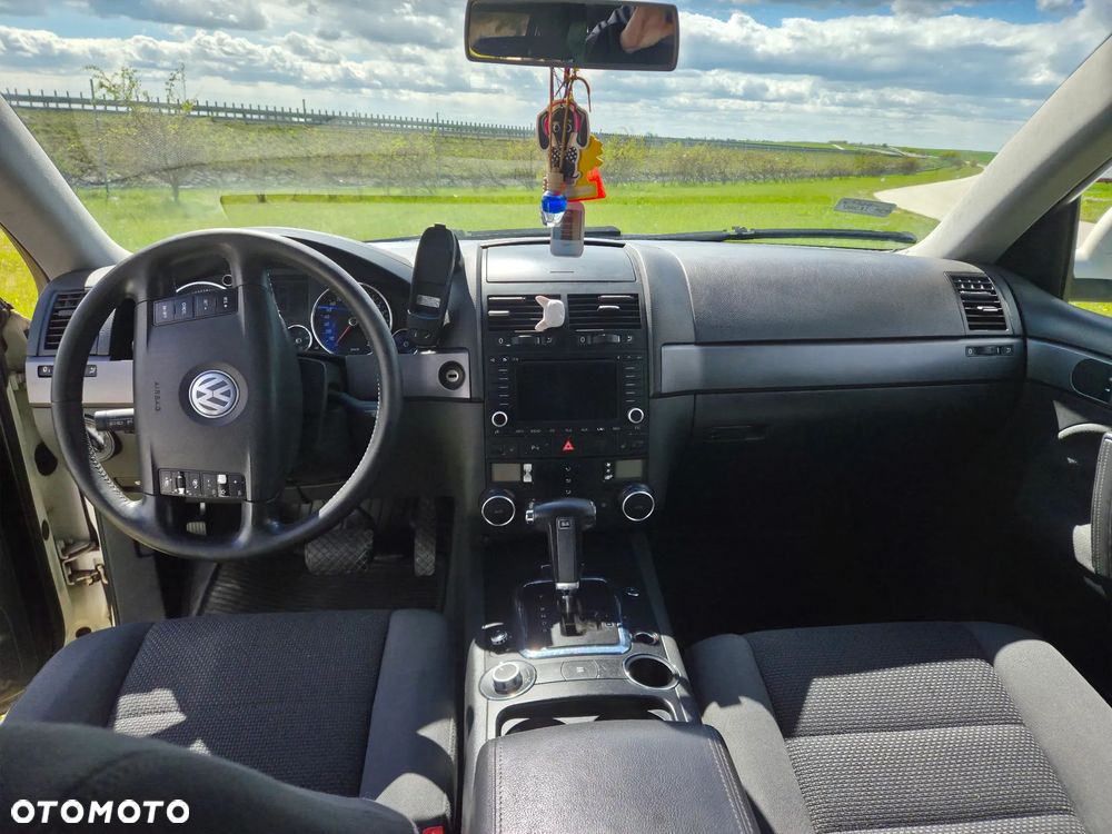 Volkswagen Touareg 2.5 R5 TDI Automatik - 7