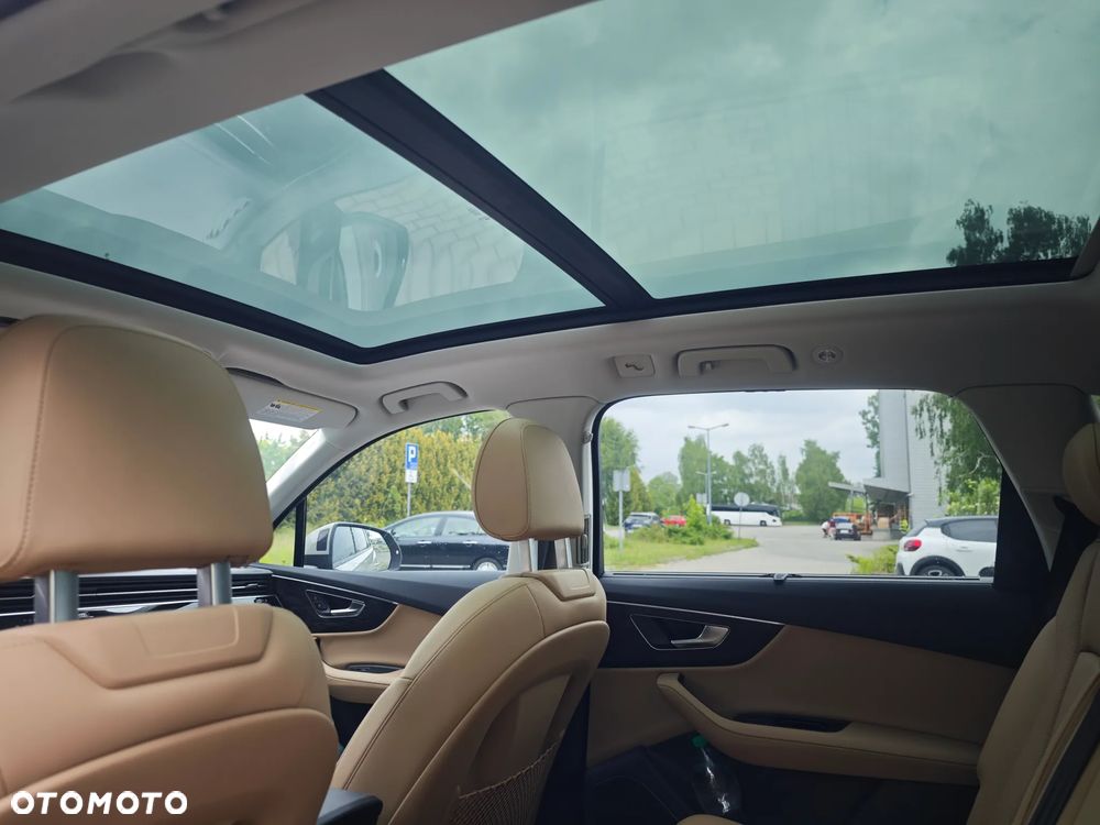 Audi Q7 - 19