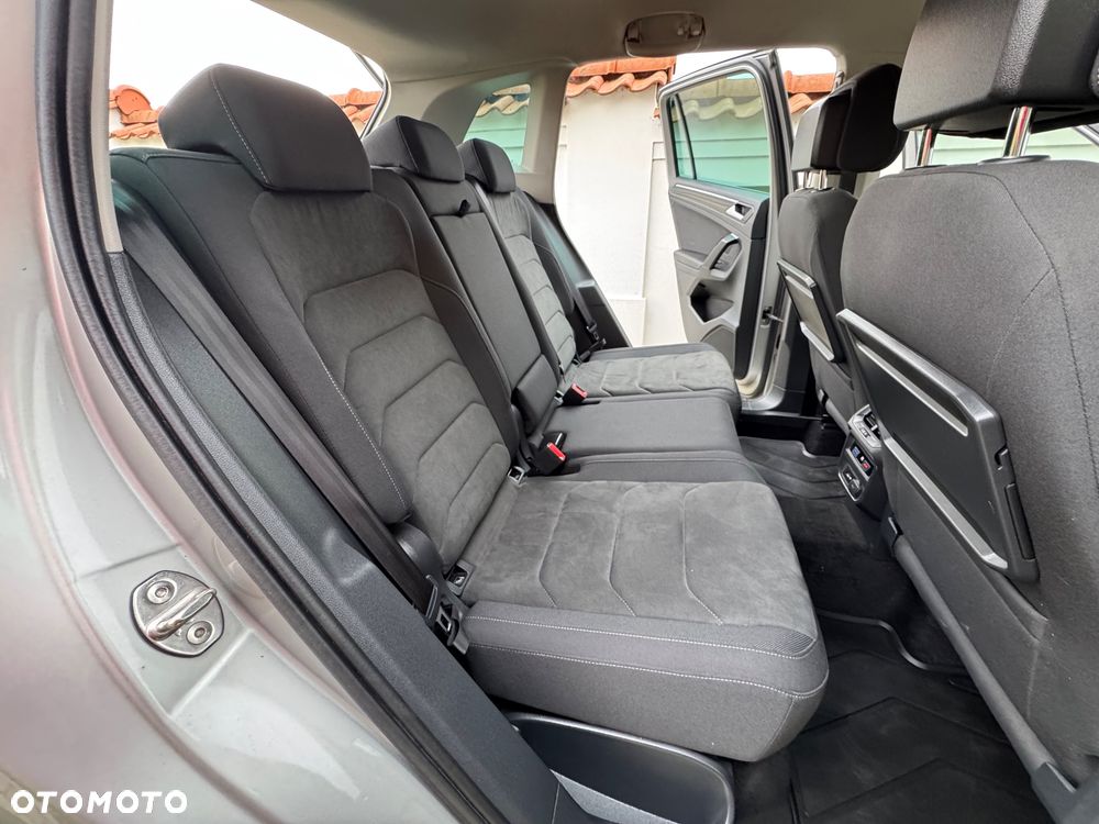 Volkswagen Tiguan - 20