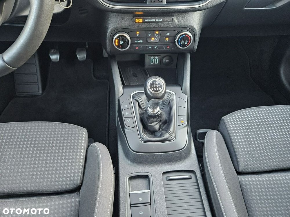 Ford Focus 1.0 EcoBoost Titanium ASS - 31