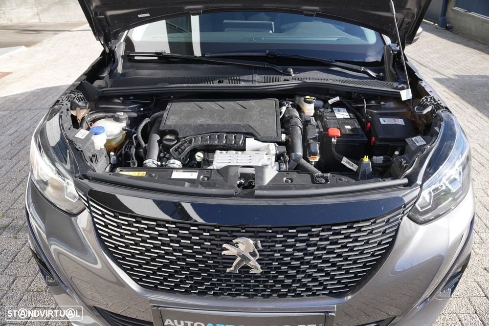 Peugeot 2008 1.2 PureTech Allure Pack - 36