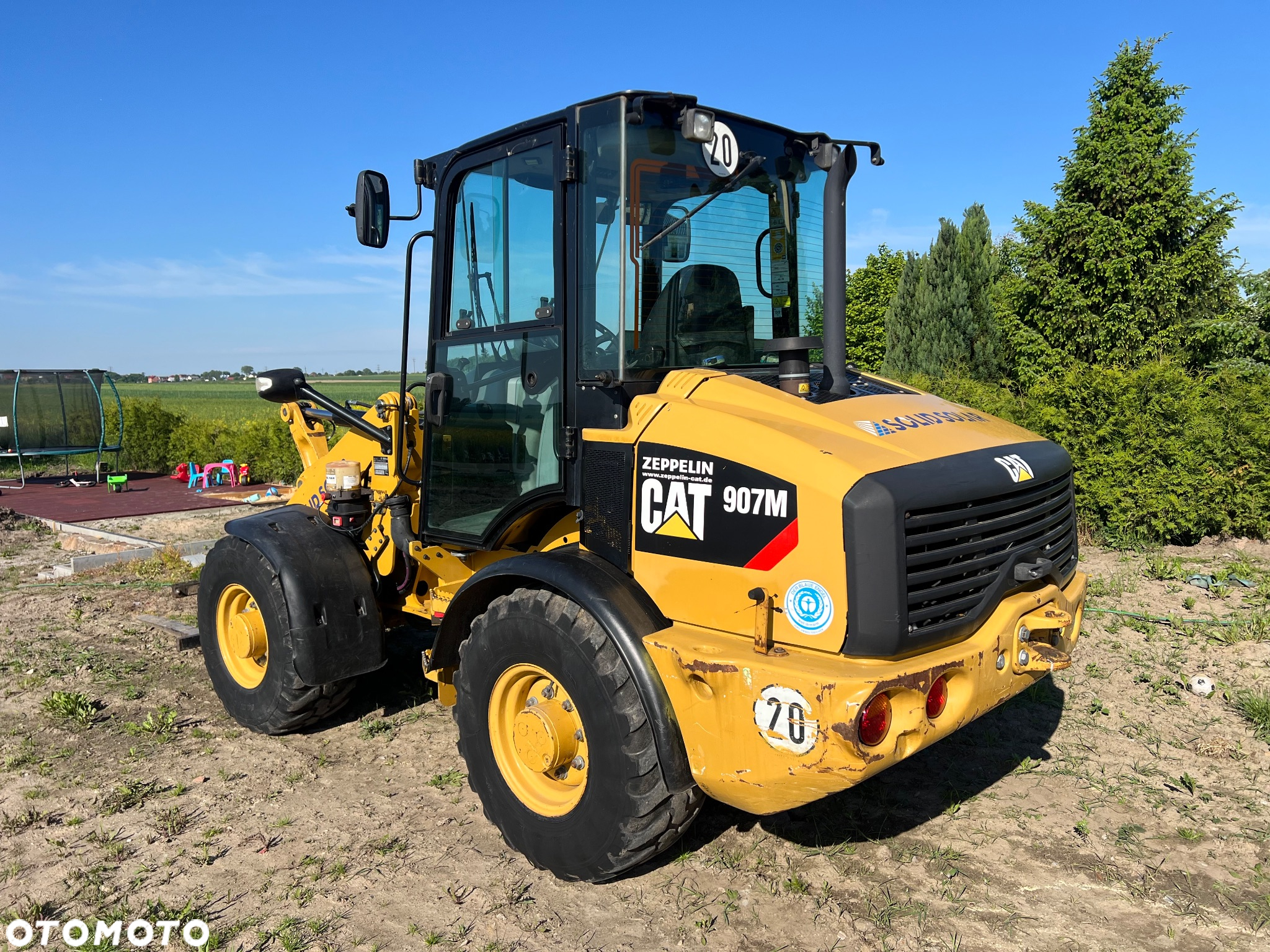 Caterpillar 907M - 12