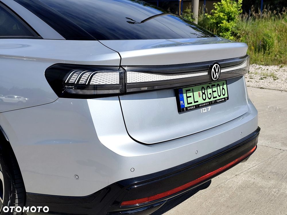 Volkswagen ID.7 77kWh Pro - 31