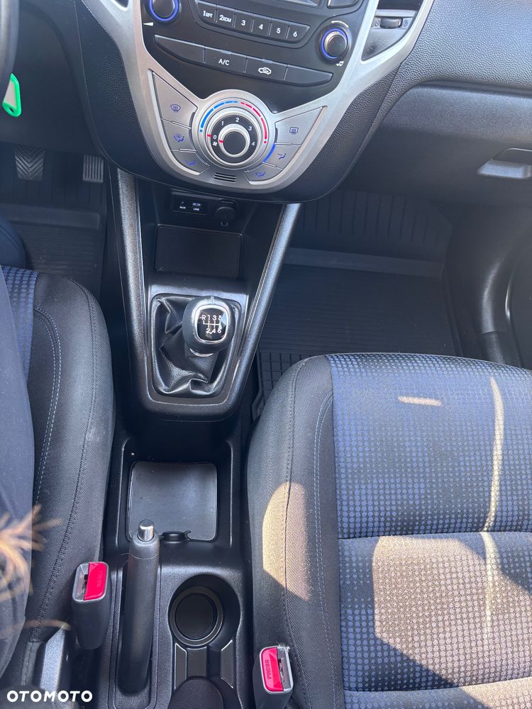 Hyundai ix20 1.6 BlueDrive Comfort - 15