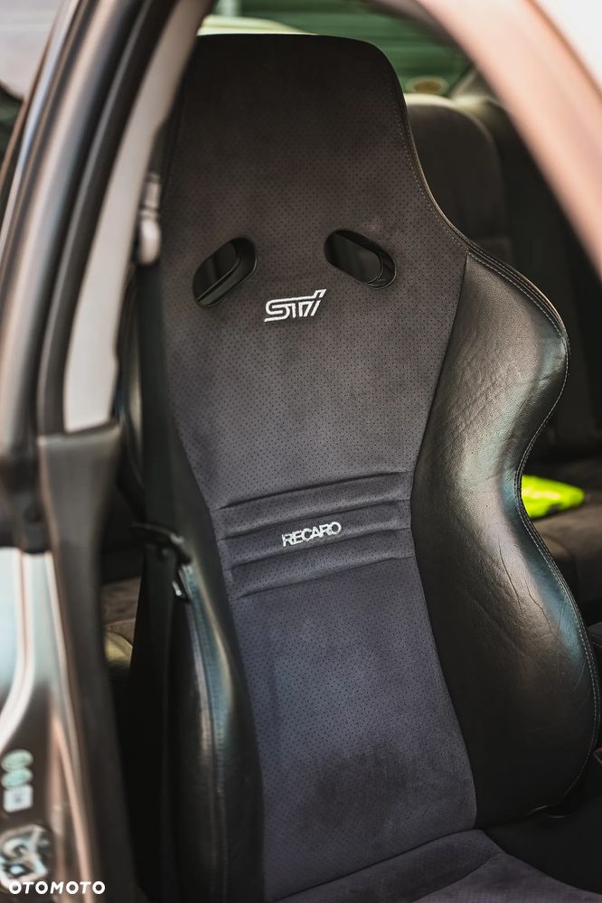 Subaru Impreza WRX STI - 9