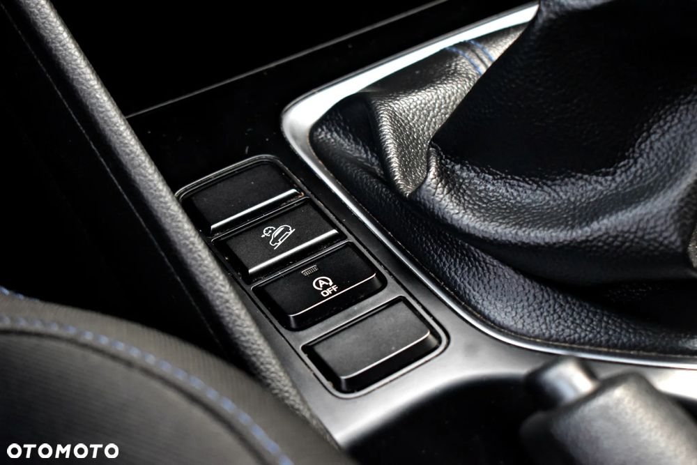 Hyundai Tucson blue 1.7 CRDi 2WD Trend - 34