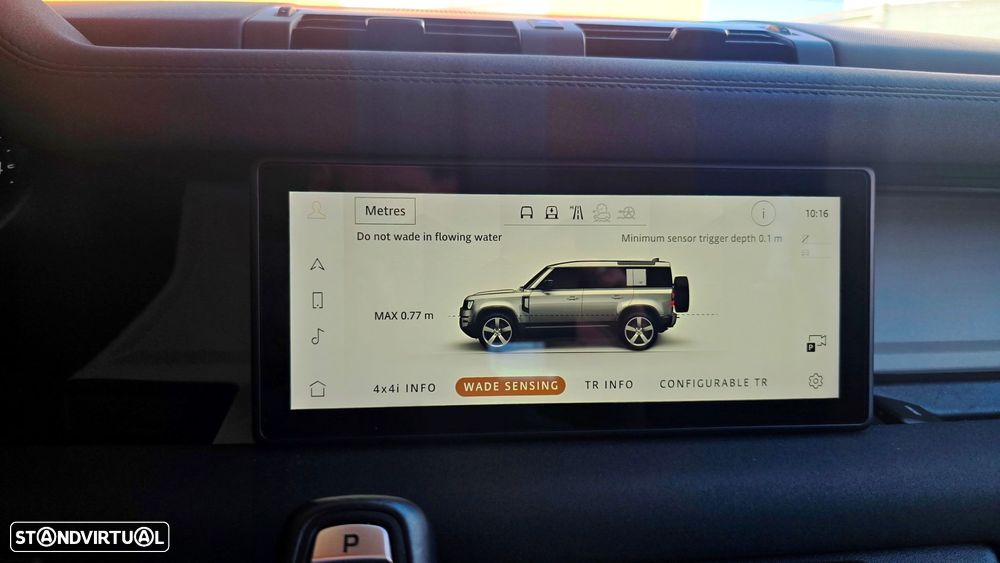 Land Rover Defender 2.0 D 110 AWD S - 24