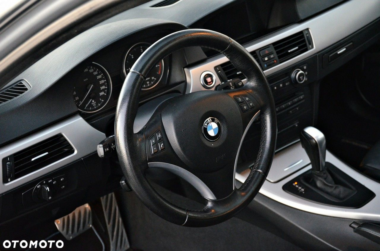 BMW Seria 3 - 14