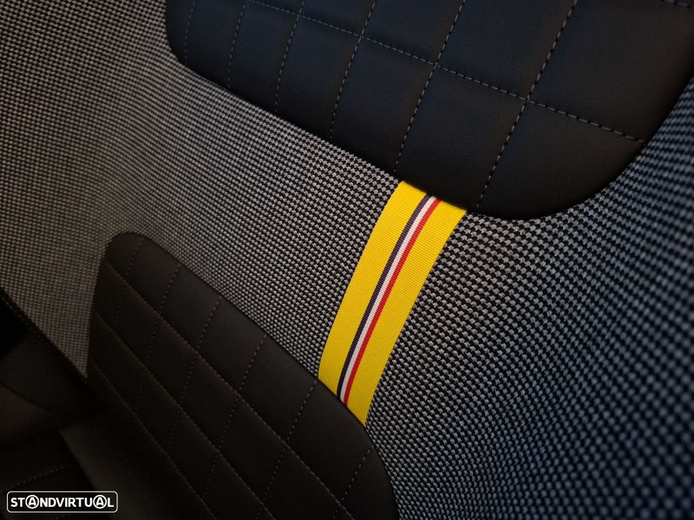 Renault 4 E-Tech 52 kWh Iconic Autonomia Conforto - 32