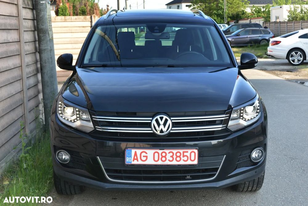 Volkswagen Tiguan 2.0 TDI DPF 4Motion BlueMotion Technology DSG Lounge Sport & Style - 9