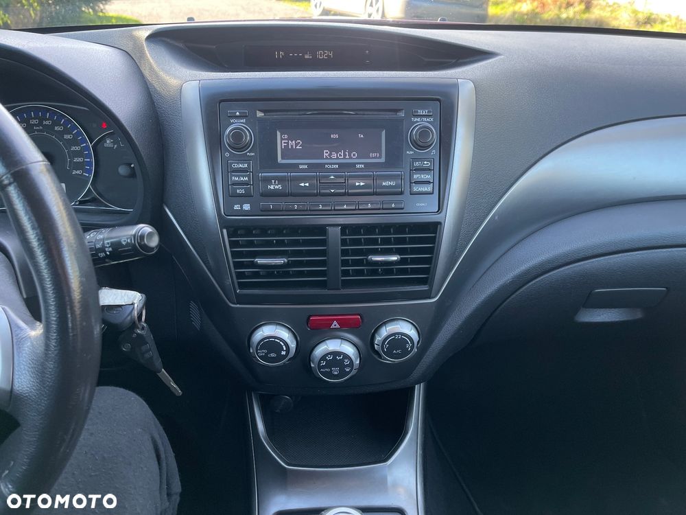 Subaru Impreza 2.0D Active - 12