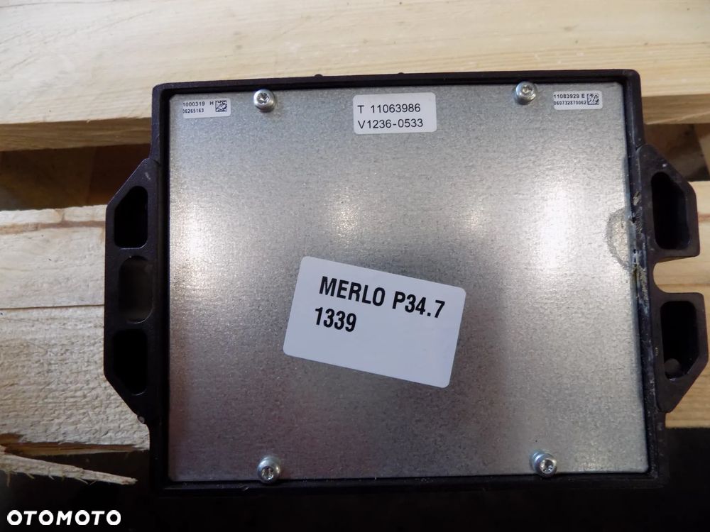 Merlo P 34.7  Moduł Danfoss Sauer sterownik S1X-46 jazdy komputer - 4