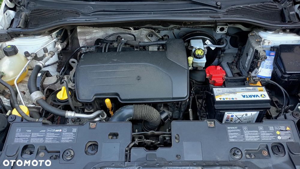 Renault Clio 1.2 16V 75 Life - 15