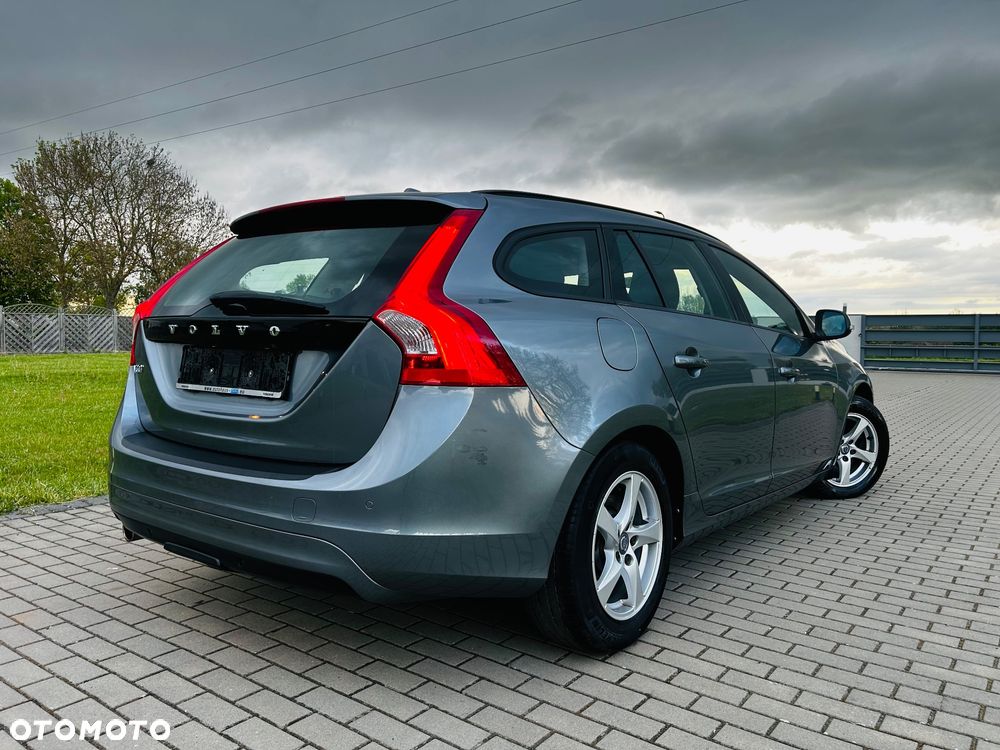 Volvo V60 D3 Kinetic - 3