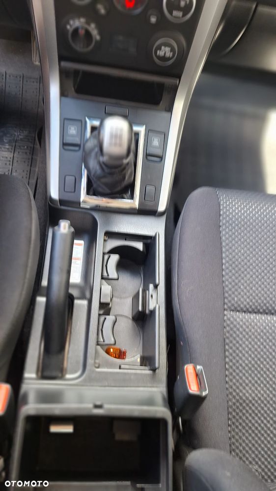 Suzuki Grand Vitara 2.7 V6 Premium - 25