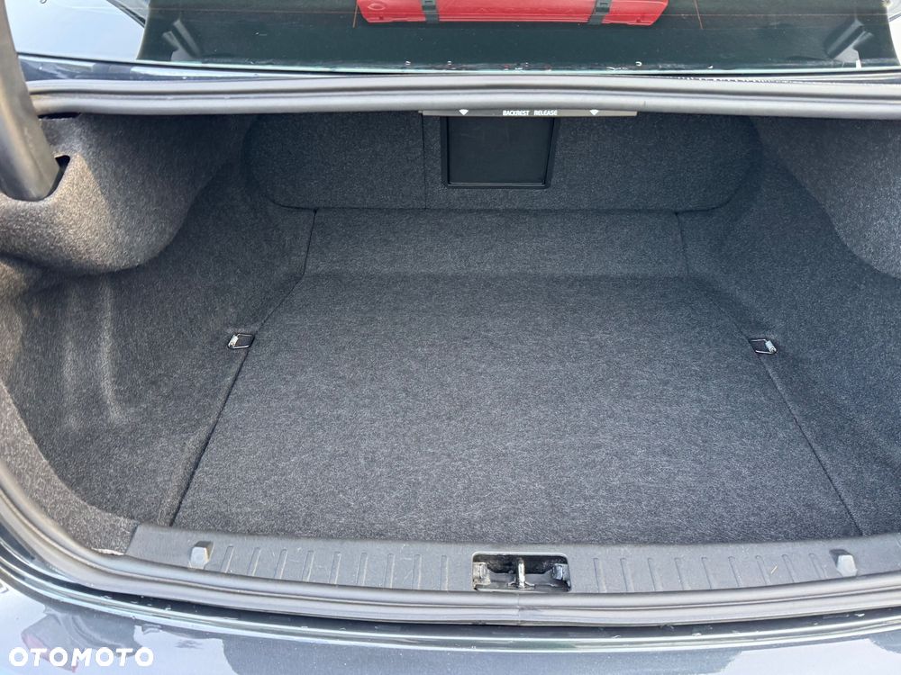 Volvo S60 D3 Summum - 25