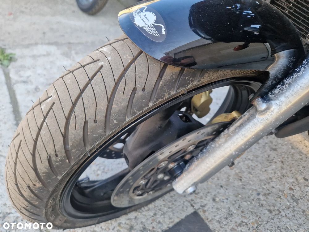 Yamaha FZ - 37